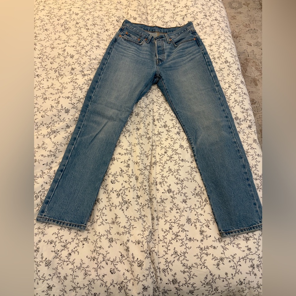 Levi's 501 Classic Medium Blue Denim Jeans